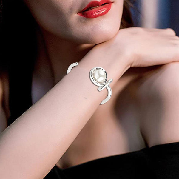 Luxury Design Twisted Big Pearl Stainless Steel Cuff Bracelet