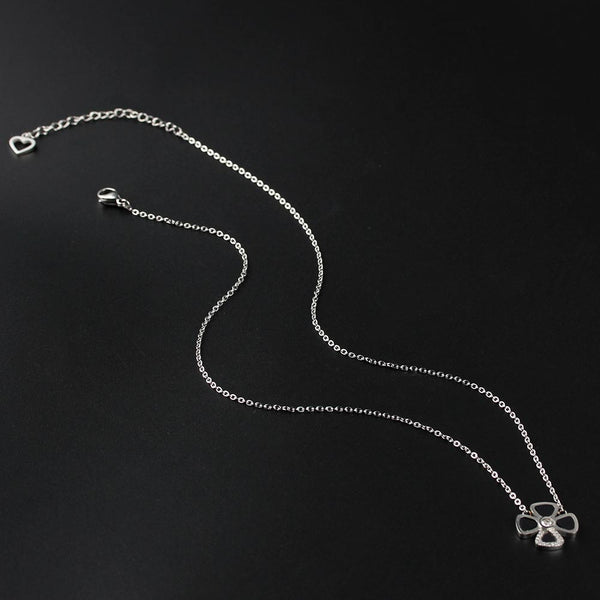 Brand New Lovely Four Leaf Clover With Crystal Black Shell  Stainless Steel Lady Women necklace